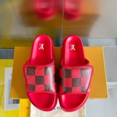 Louis Vuitton Slippers